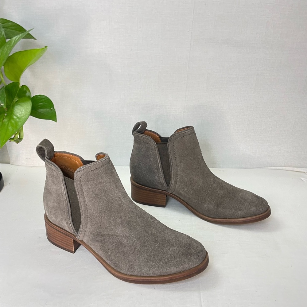 LUCKY BRAND Womens Gray Round Toe Stacked Heel Slip‎ On Leather Booties - Picture 7 of 11